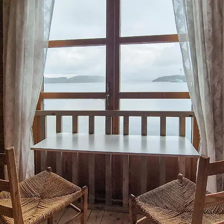 Beautiful Apartment In Fitjar With House Sea View Apartment *
